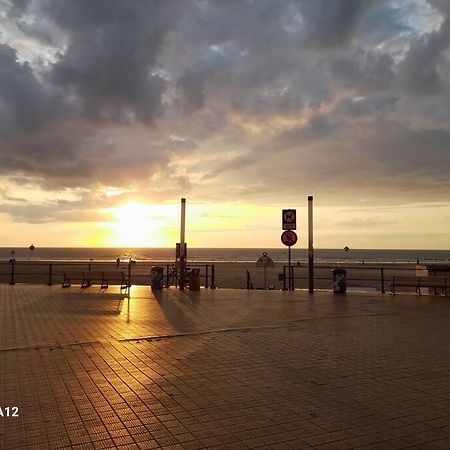 Suite Kursaal Met Zeezicht Ostend Exterior foto